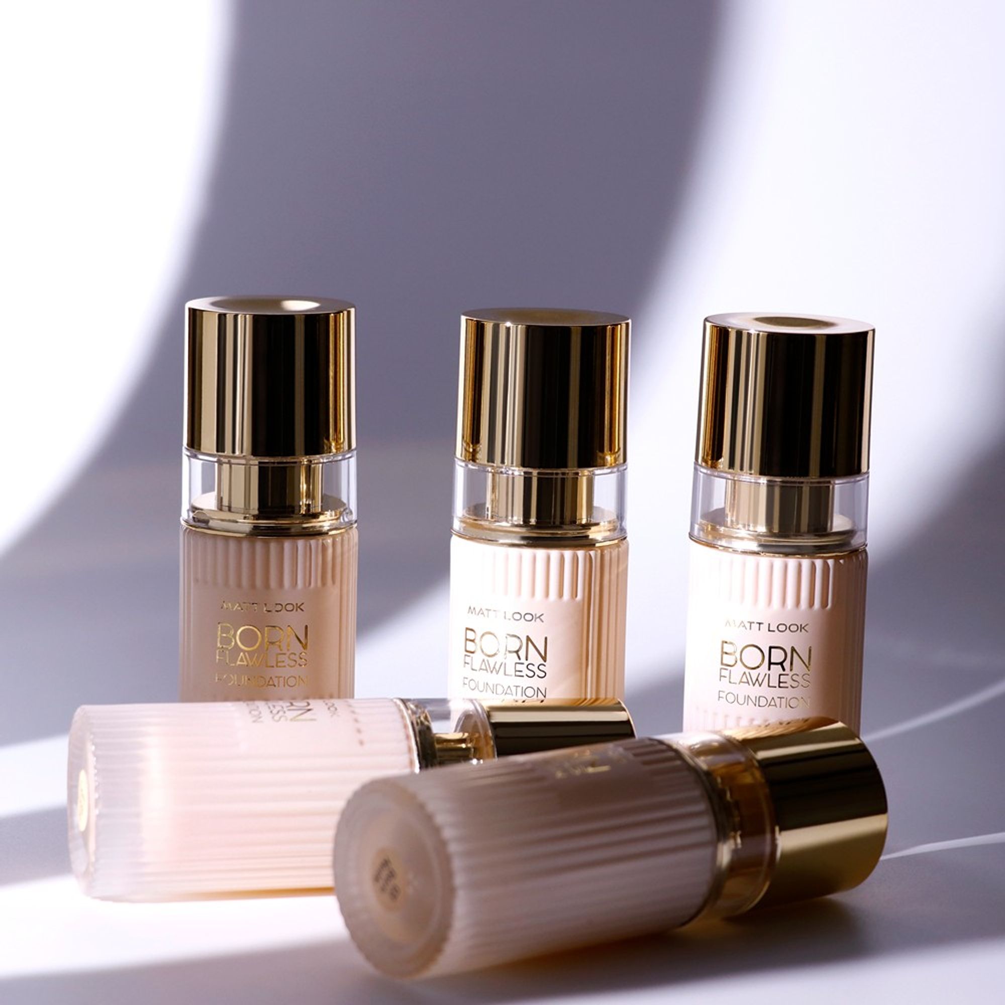 Matt Look Born Flawless Weightless Foundation - Born Beige