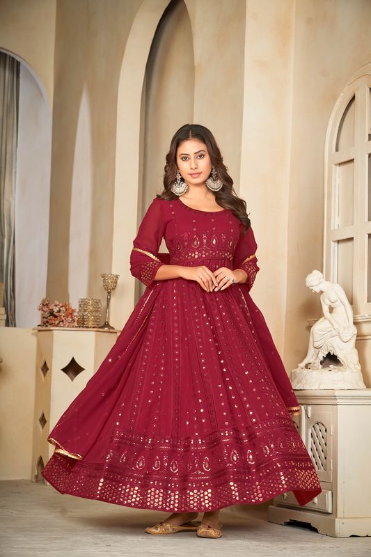 Aastha Maroon Dupatta with Net top fabric Crepe Bottom fabric