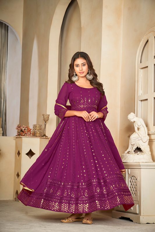 Aastha Purple Dupatta with Net top fabric Georgette Crepe Bottom fabric