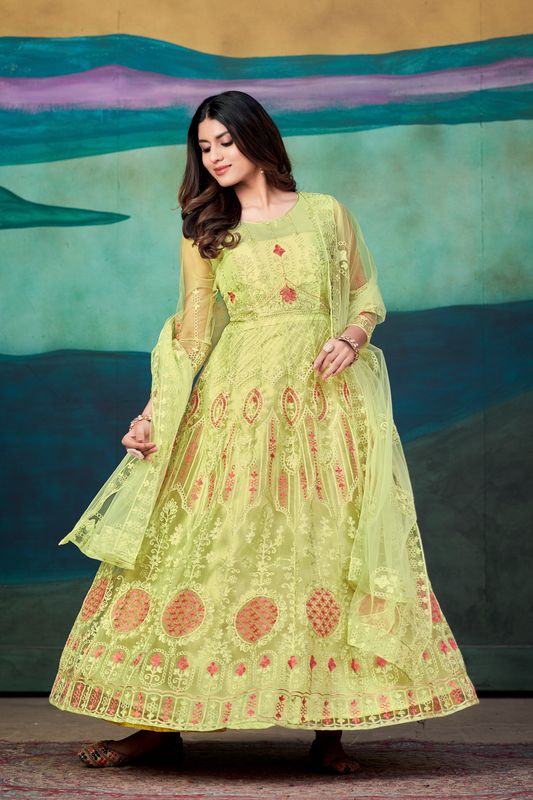 Aastha Yellow Dupatta with Net top fabric Crepe Bottom fabric