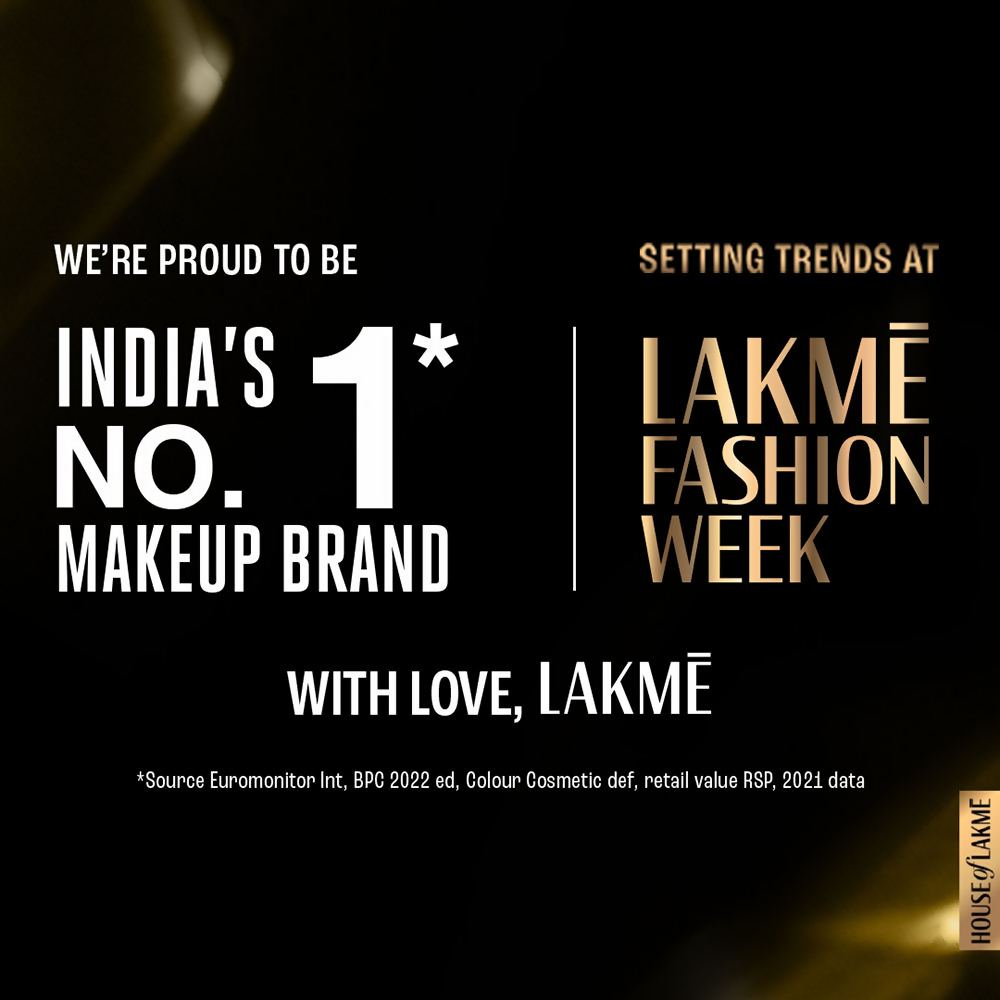 Lakme Unreal 3D Slim Bullet Lipstick, For Glamorous Lips With Added Dimension, Matte, Wine Flair