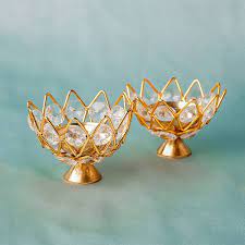 Crystal Diyas