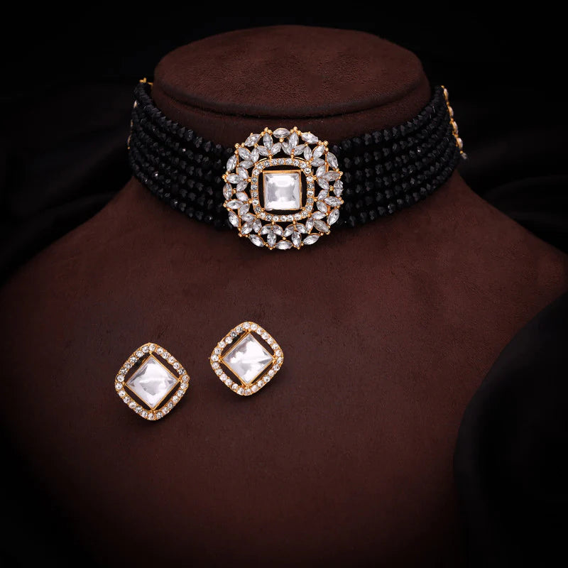 Tehzeeb Creations Brass Gold-Plated Gold, Black, White Jewel Set