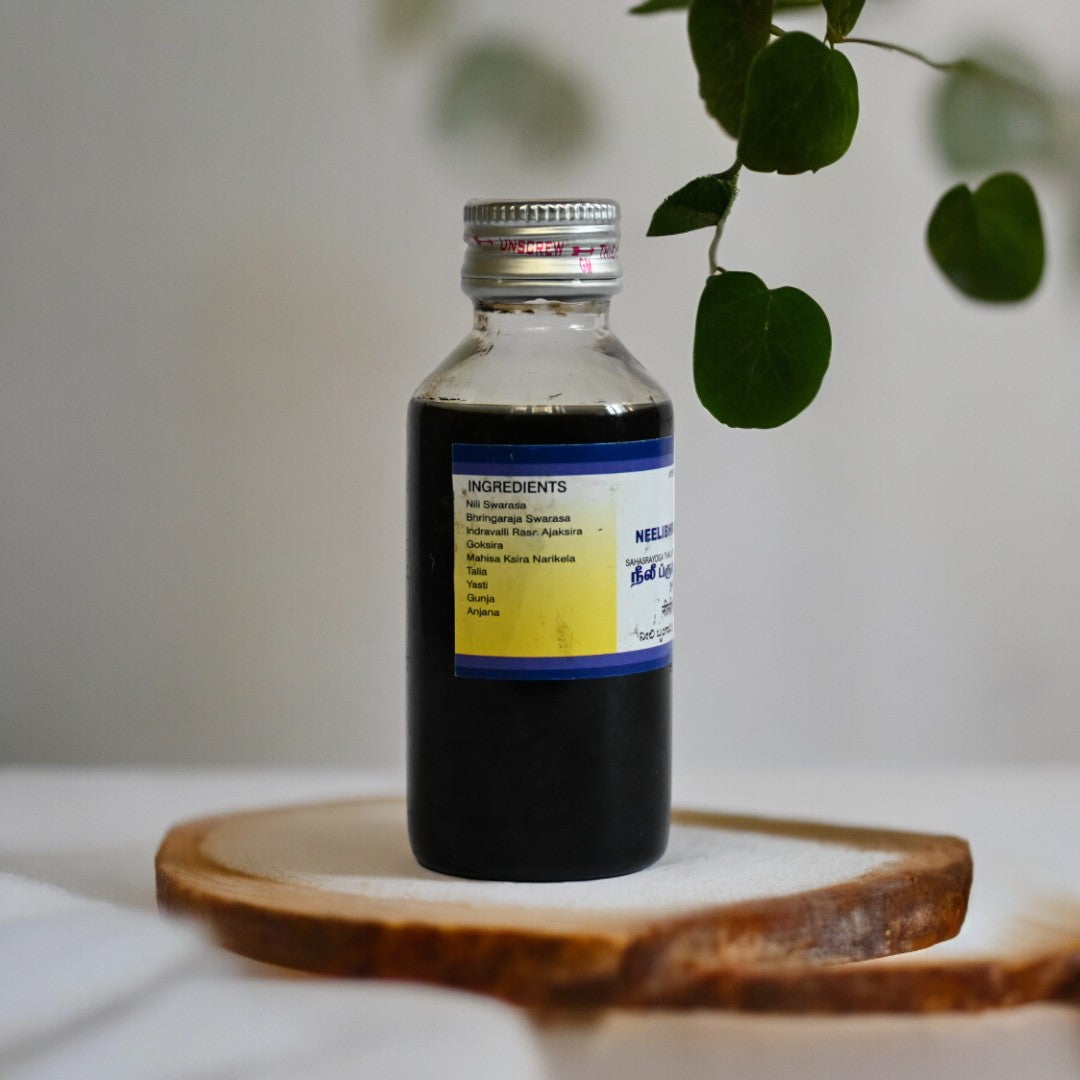 Impcops Neelibringadi (Coco.Oil) Thailam