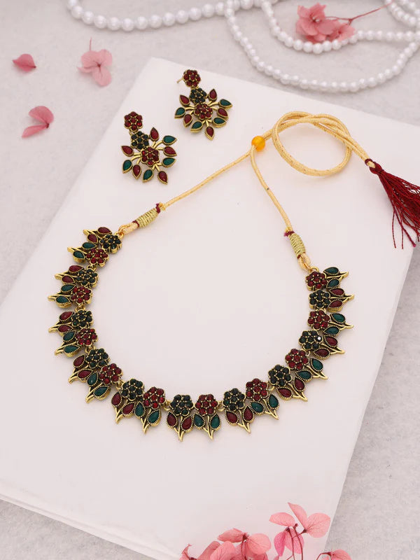 Tehzeeb Creation Green & Maroon colour Gold pleated stone studded Nacklace with earrings  THZ204