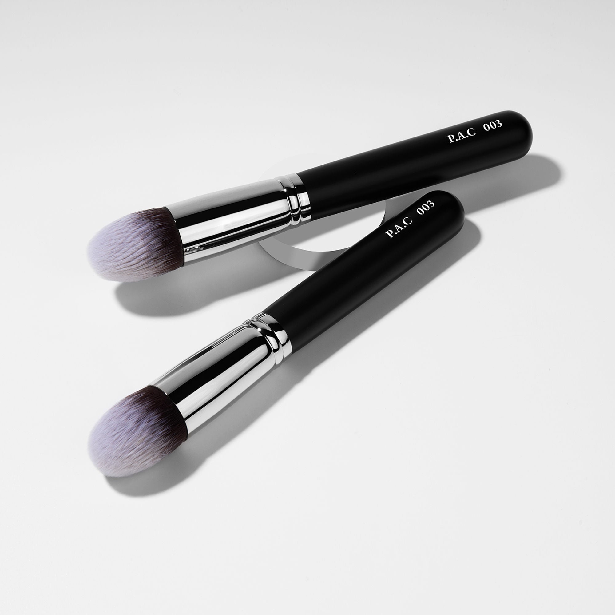 PAC Studio Foundation Brush - 003