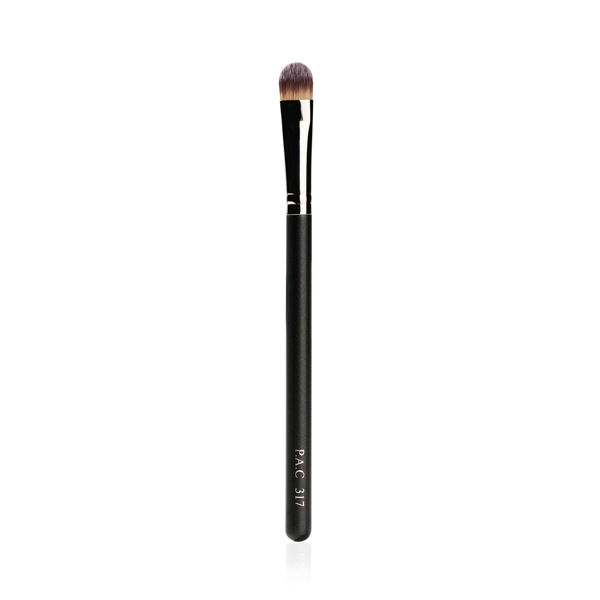 PAC Studio Concealer Brush - 317