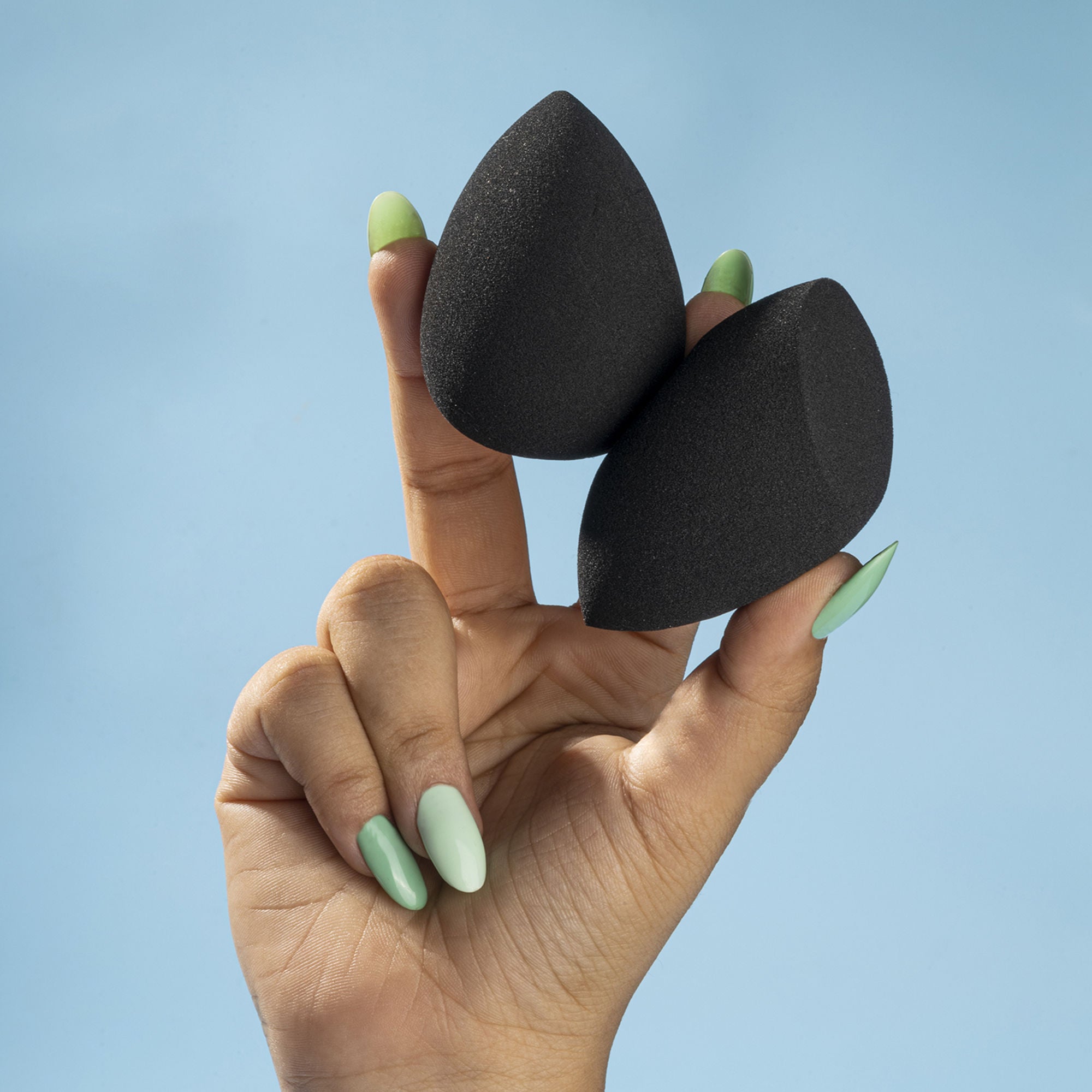 PAC Studio Ultimate Beauty Blender Sponge Black -Durable, Multi-Functional, Low Absorption Breathable Pouch