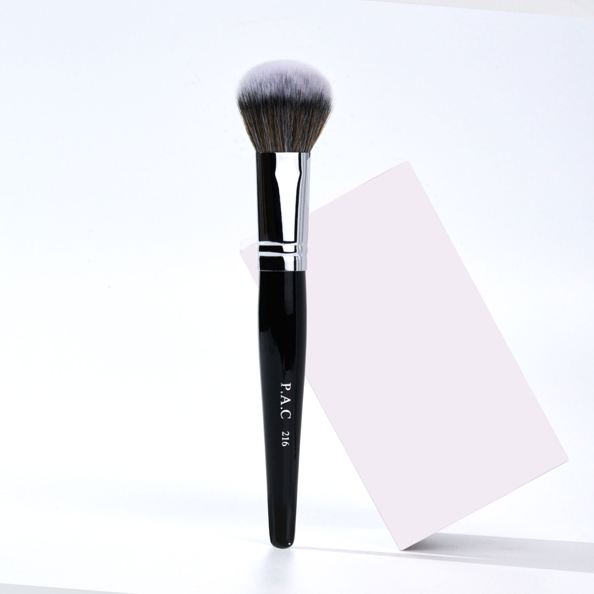 PAC Studio Powder Brush - 216
