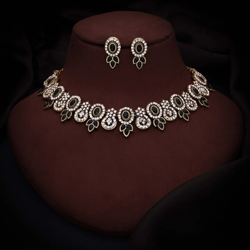 Tehzeeb Creation  gold pleated black colour choker with dangle earrings THZ278