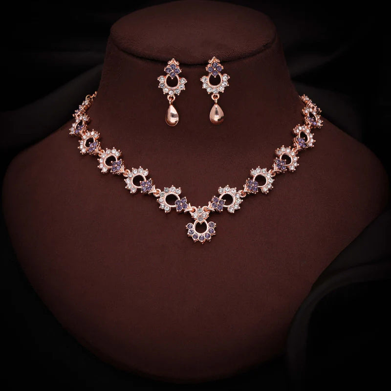 Tehzeeb Creation gold pleated lavender diamond nacklace with earrings THZ300
