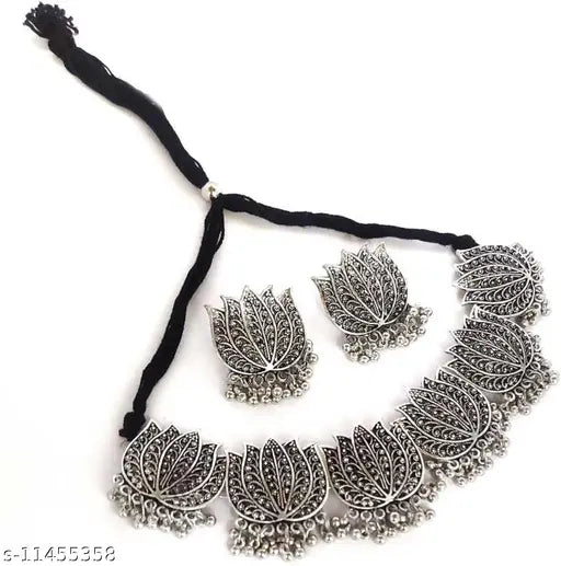 WOMNES SILVER COLOUR OXIDISED LOTUS DESIGN NACKLACE SET  THZ031