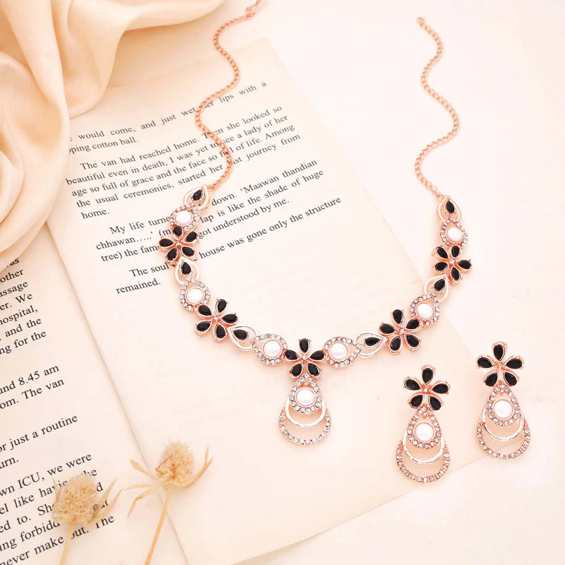 Thezeeb Creation rose gold pleated black colour nacklace with stud THZ320