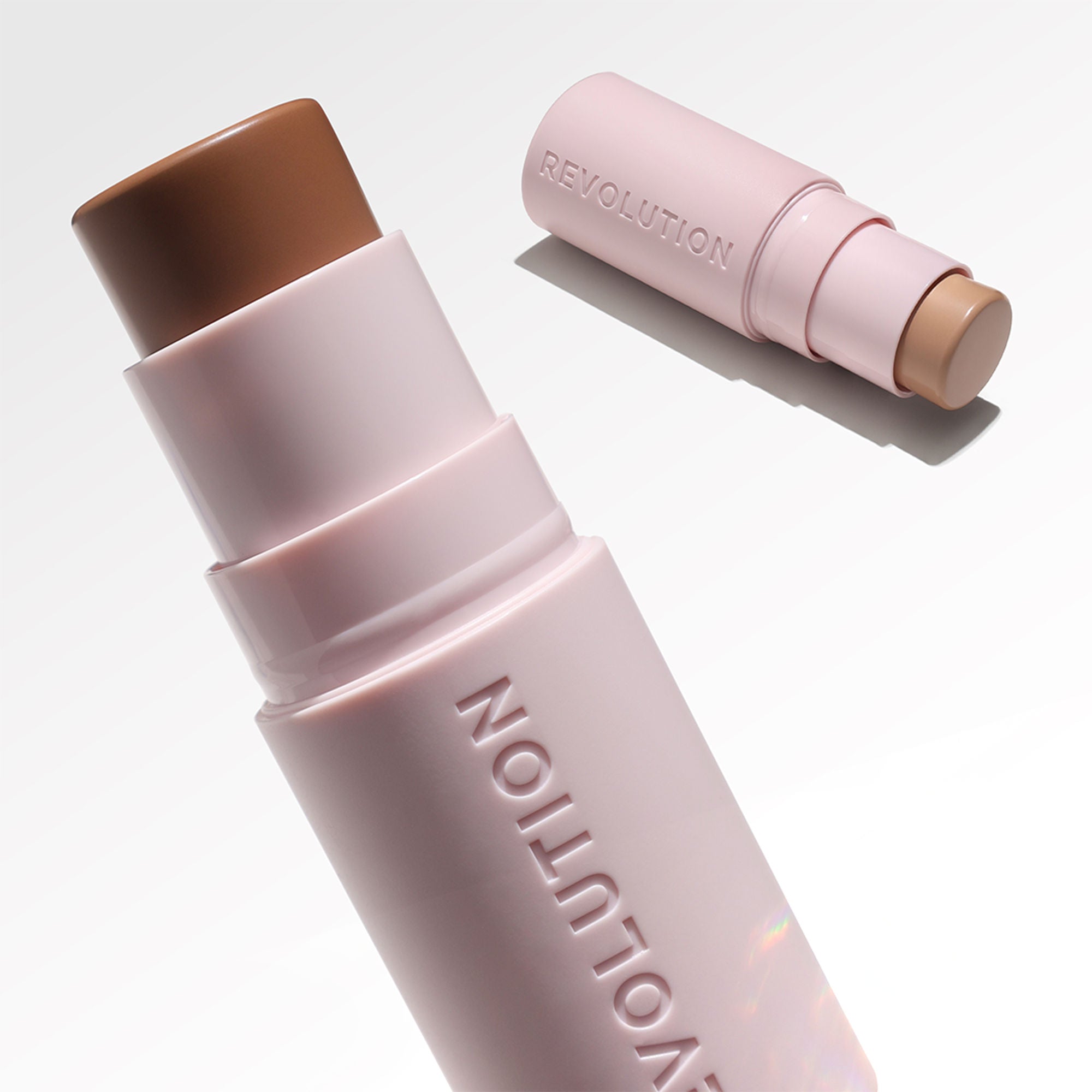 Makeup Revolution Skin Silk Bronzer Stick - Medium Sunset