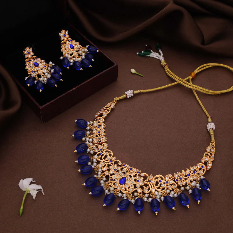 Tehzeeb Creation gold pleated blue colour nacklace with stud  THZ325