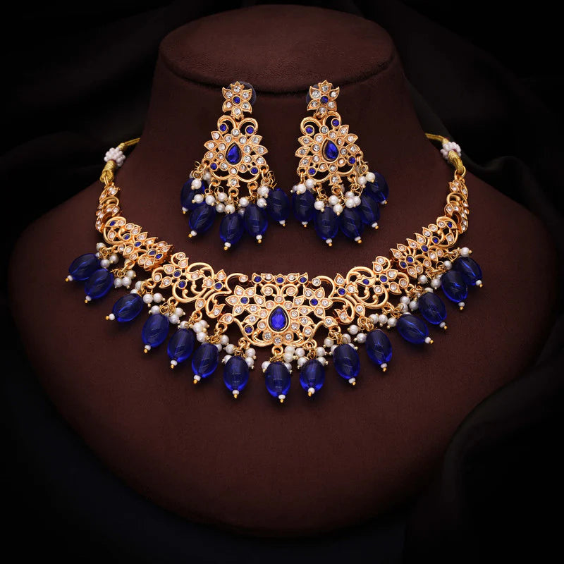 Tehzeeb Creation gold pleated blue colour nacklace with stud  THZ325