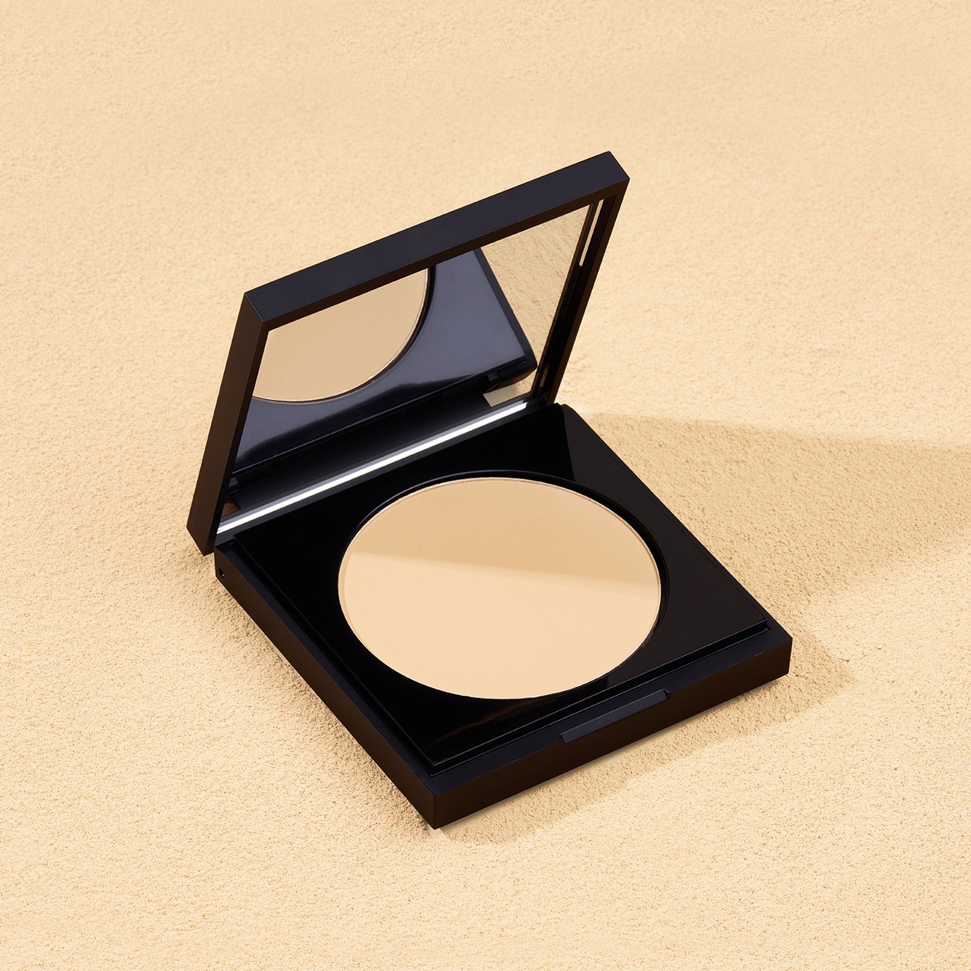 PAC Studio Spotlight Compact Powder - 06 Beige