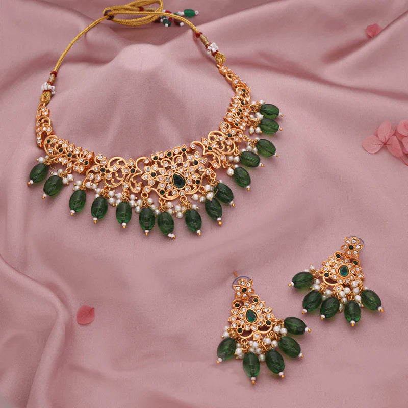 Tehzeeb Creation gold pleated green colour nacklace with stud  THZ326
