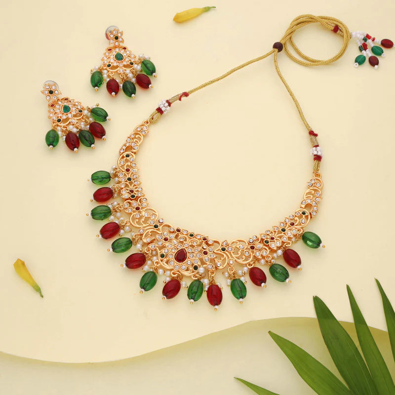 Tehzeeb Creation gold pleated maroon colour nacklace with stud  THZ328