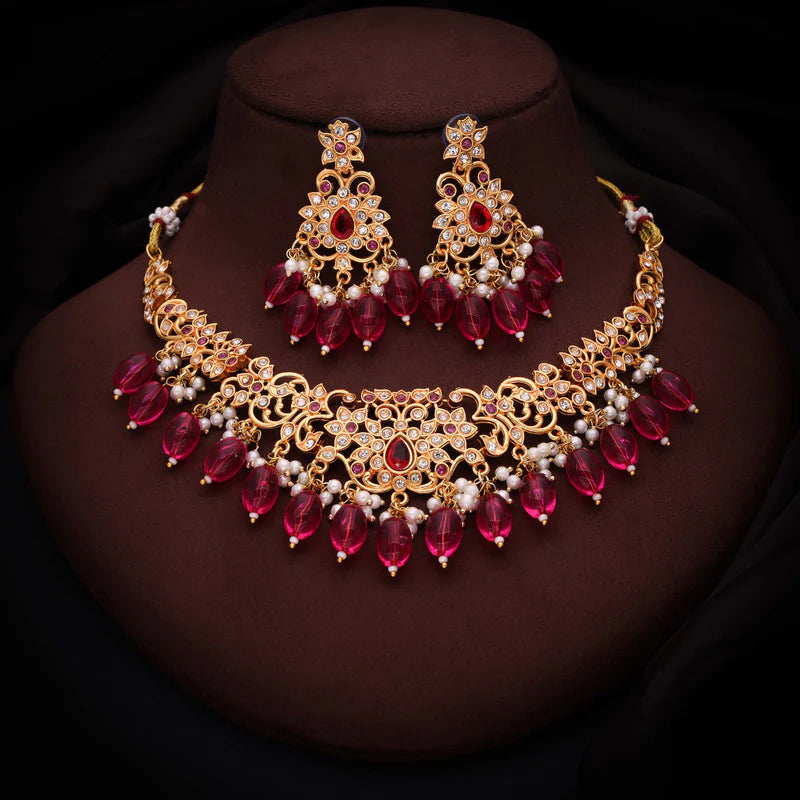 Tehzeeb Creation gold pleated pink colour nacklace with stud  THZ330