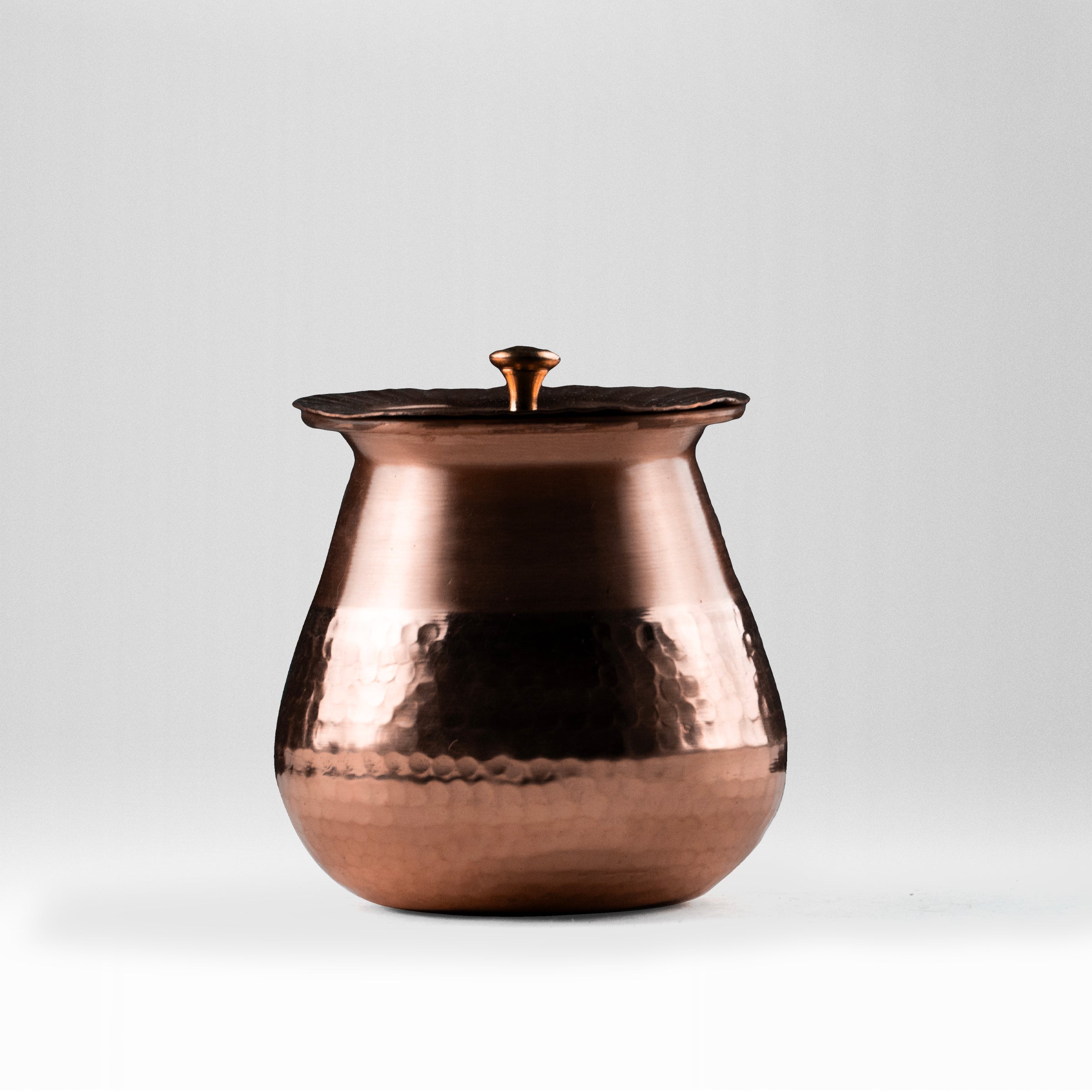 Health Smith Pure Copper Almond Lota with Hammered Finish With Lid– Lacquer Coated for Long Life