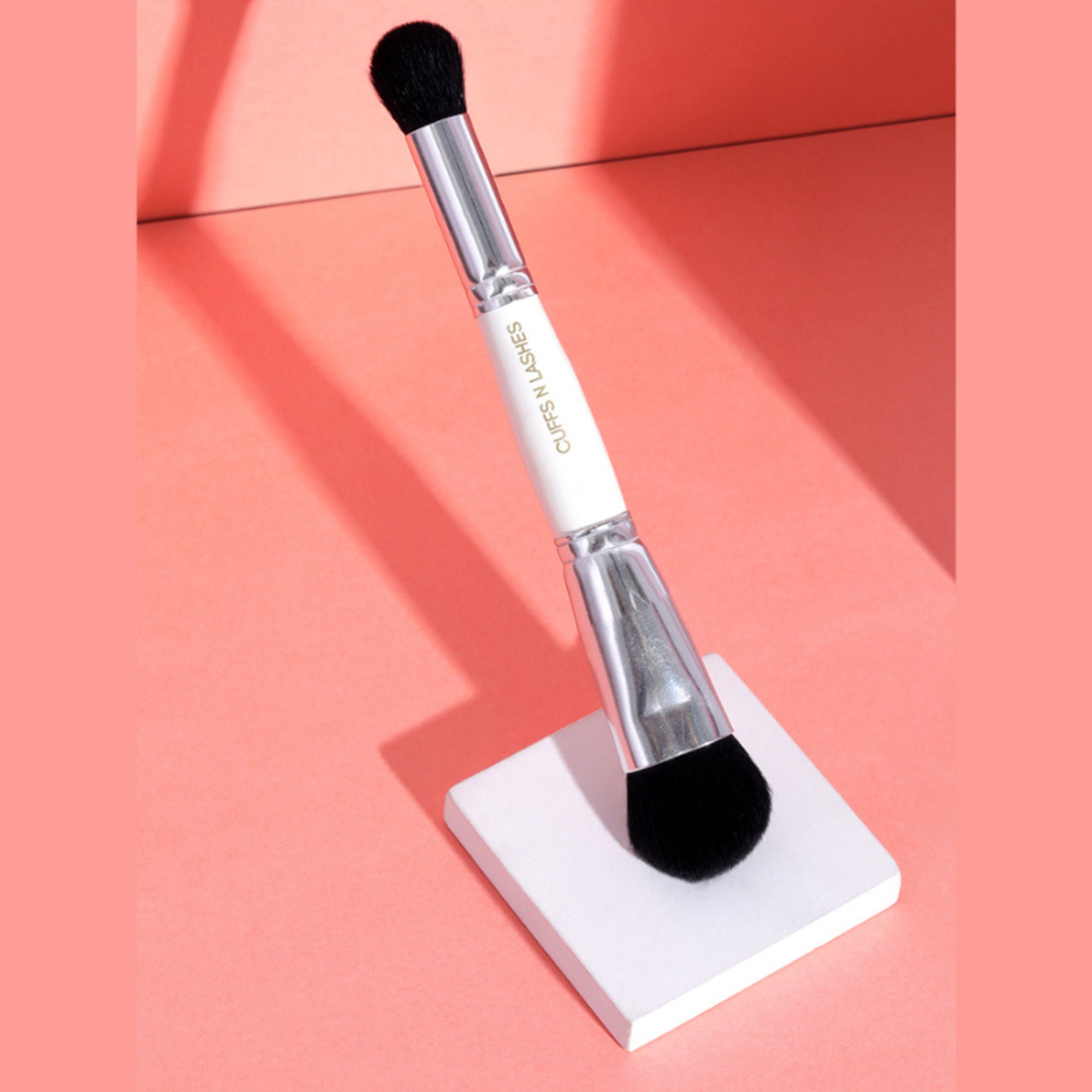 CUFFS N LASHES Concealer & Foundation Dual Brush - 03