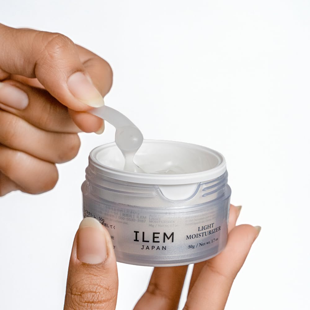 ILEM JAPAN Light Moisturizer Face Cream