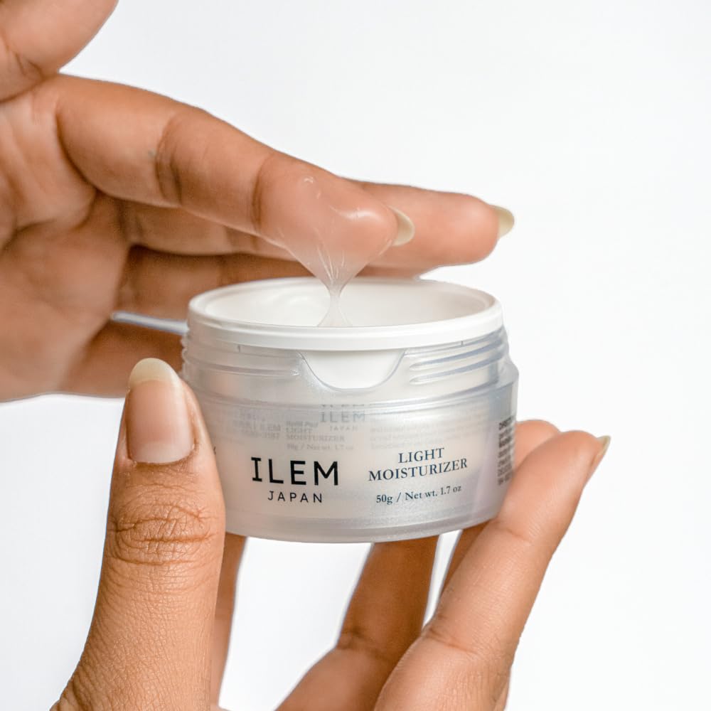 ILEM JAPAN Light Moisturizer Face Cream