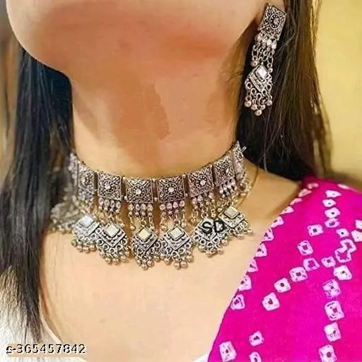 WOMENS SILVER COLOUR OXIDISED NACKLACE SET WITH MIRROR WORK  THZ060