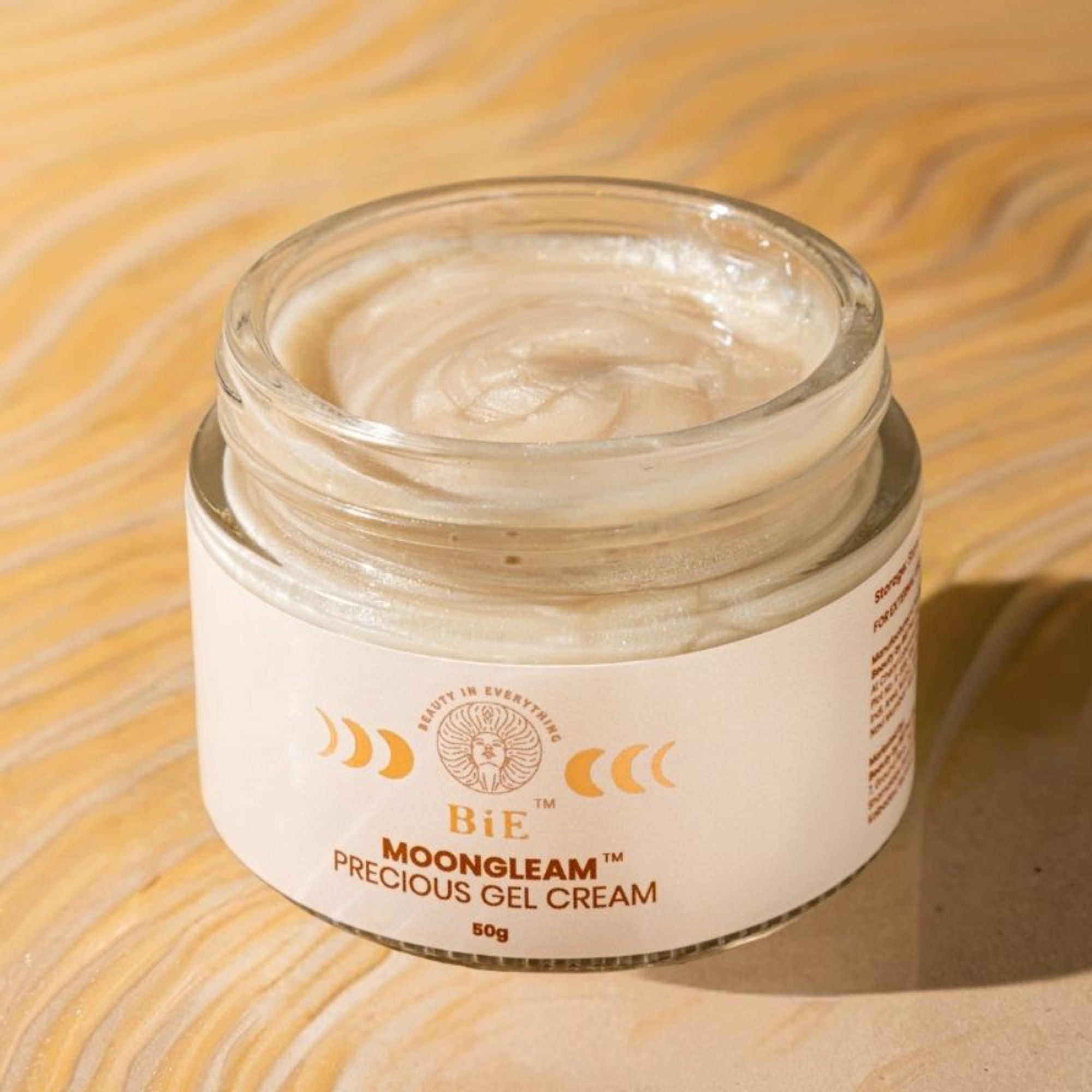 BiE Moongleam- Precious Gel Cream