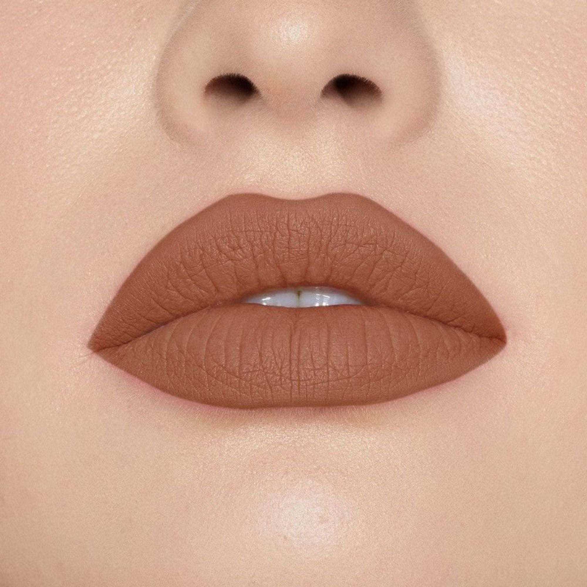 Europe Girl Silky Matte Lipstick - EG-17 Espresso