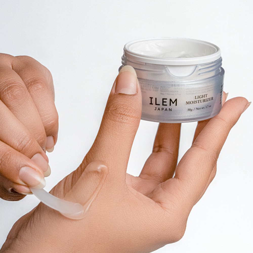 ILEM JAPAN Light Moisturizer Face Cream