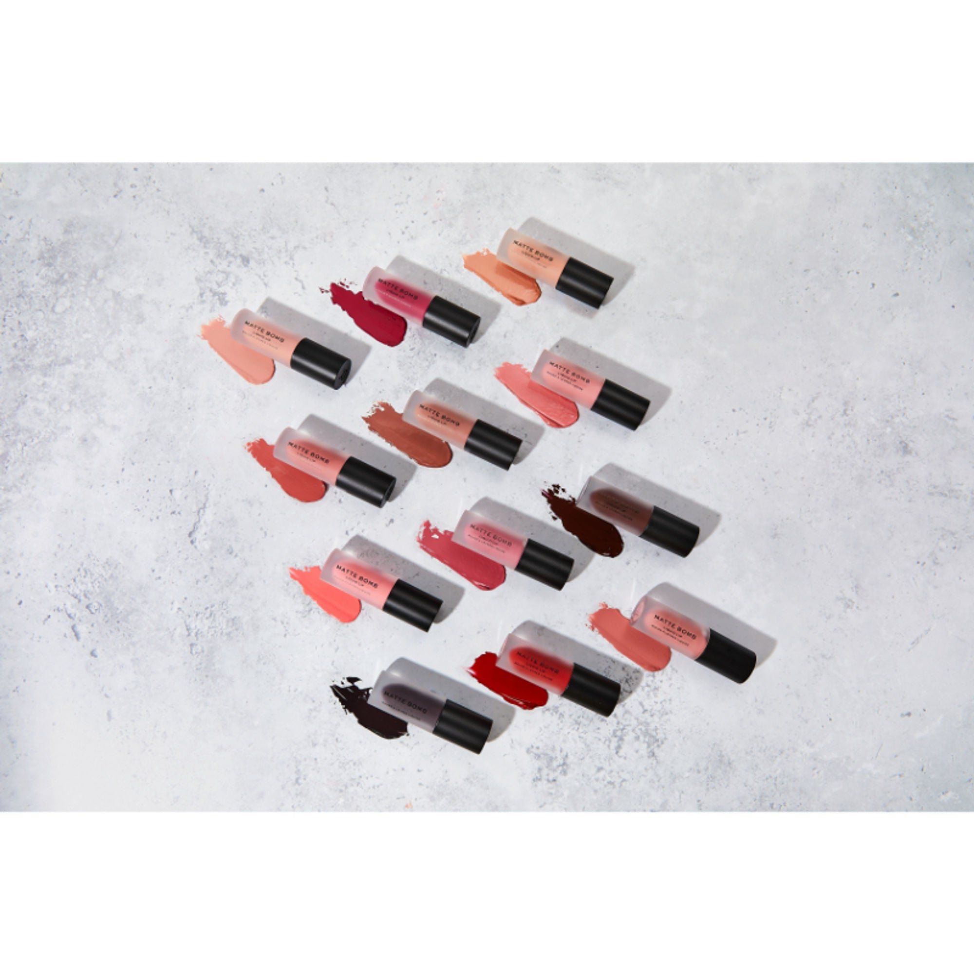 Makeup Revolution Matte Bomb - Pink Bunny