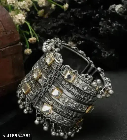 WOMENS OXIDISED AFGHANI STYLE BANGLE (KADHA) WITH GHUNGHROO