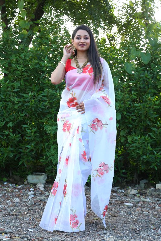 Aastha white Soft Organza Beautiful floral print work