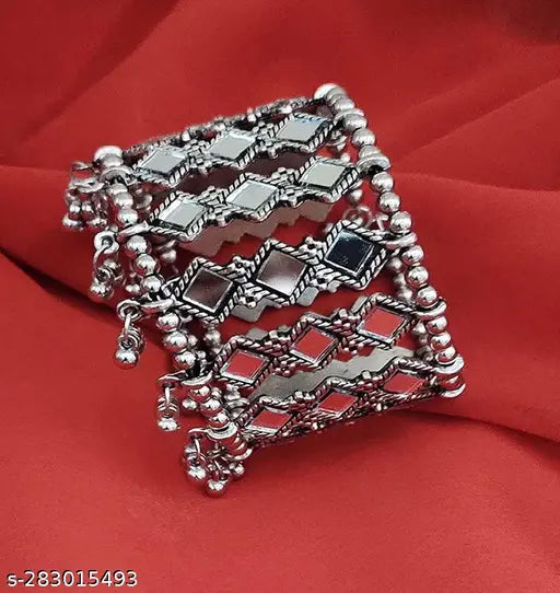 WOMENS SILVER OXIDISED MIRROR DESING NACKLACE SET WITH BANGEL  THZ093
