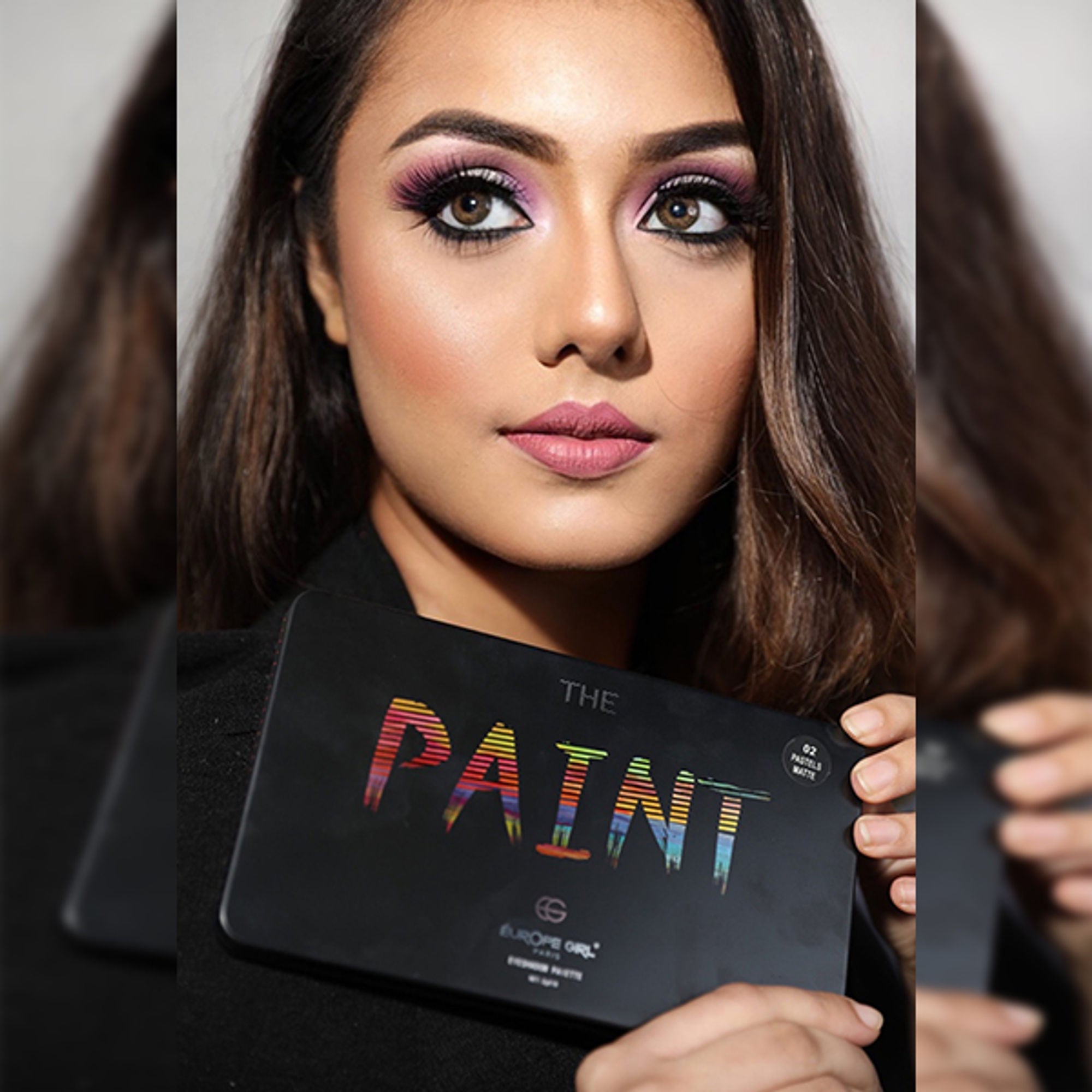 Europe Girl 18 Colour Paint Eyeshadow Palette - Expresso