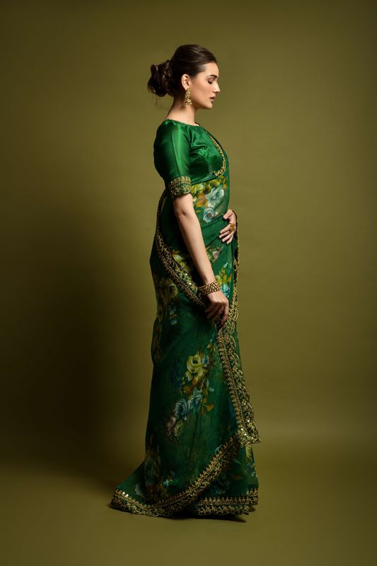 Aastha Green Heavy soft Chiffon Heavy Mono Banglori beautiful floral Print Work
