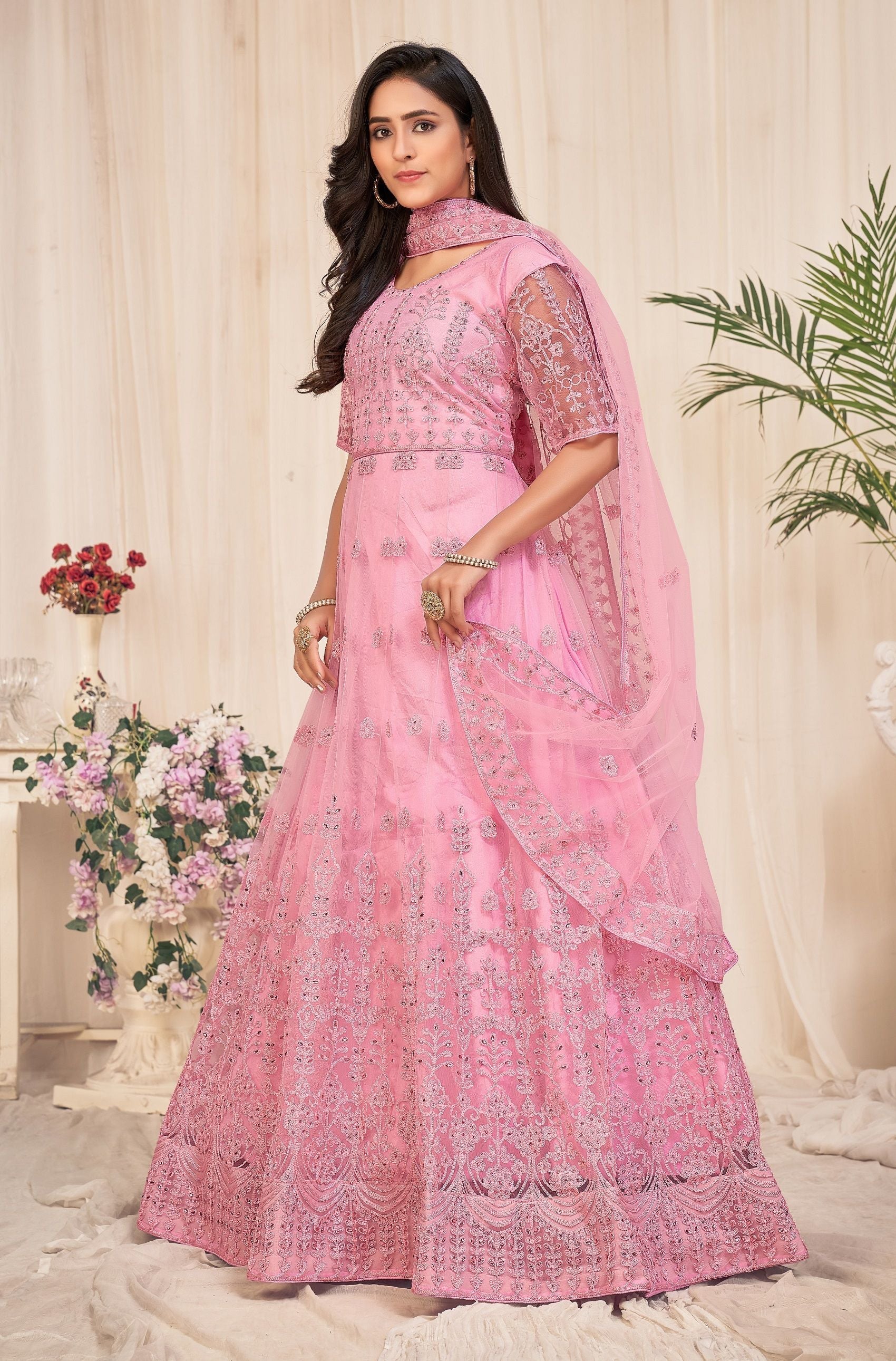 Aastha Dusty pink Dupatta with Net top fabric Crepe Bottom fabric