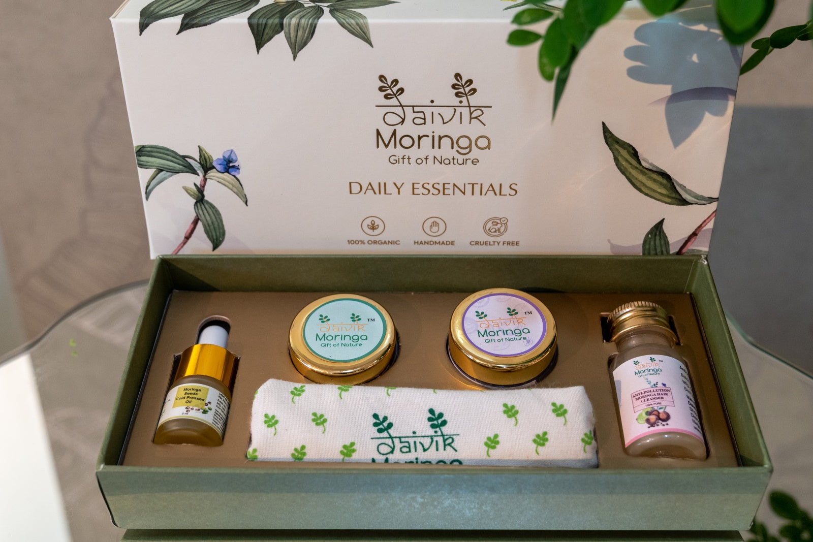 Moringa Travel Kit – Glow Essentials