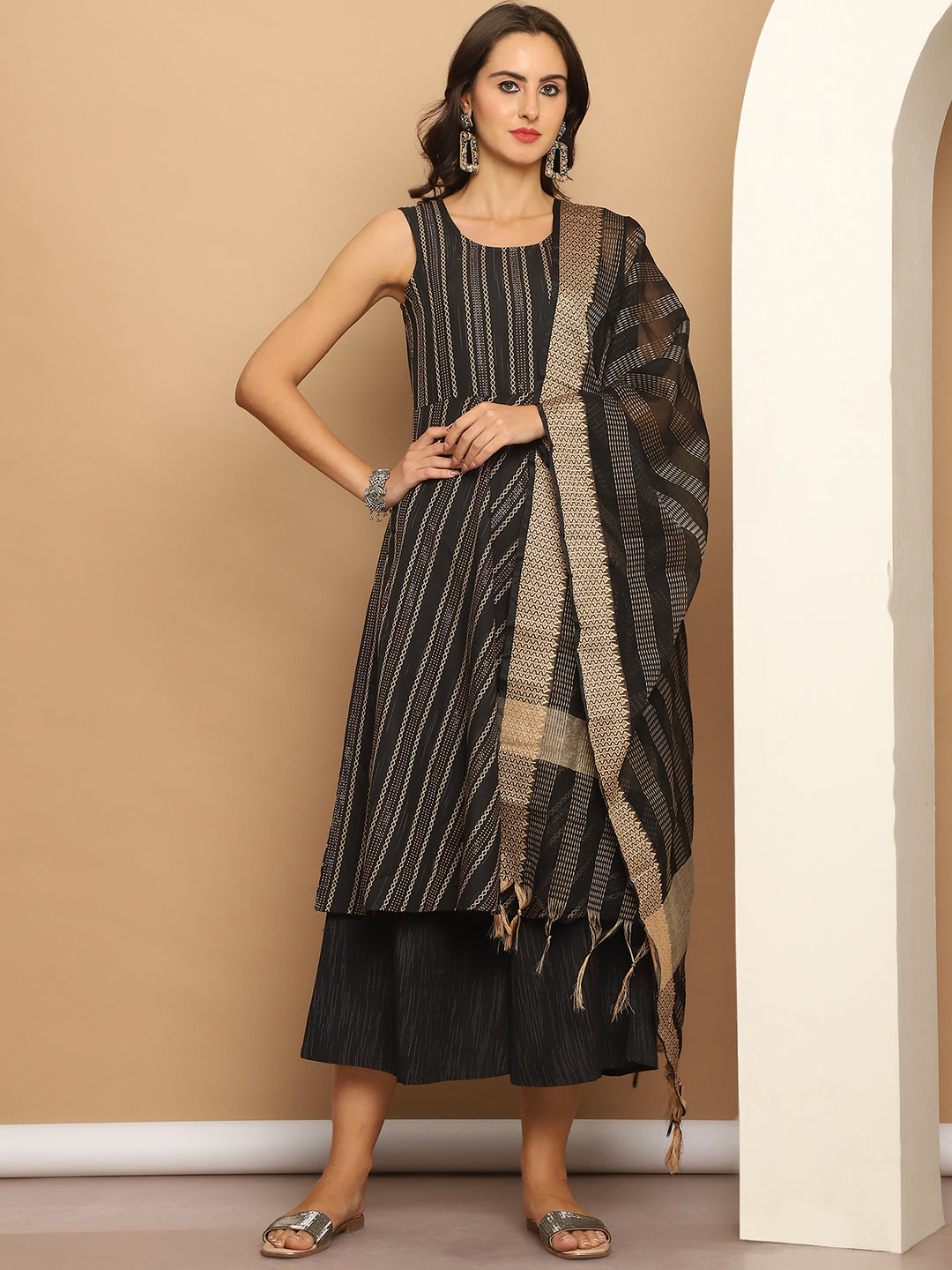 Woven Design flared kurta pallazos dupatta set