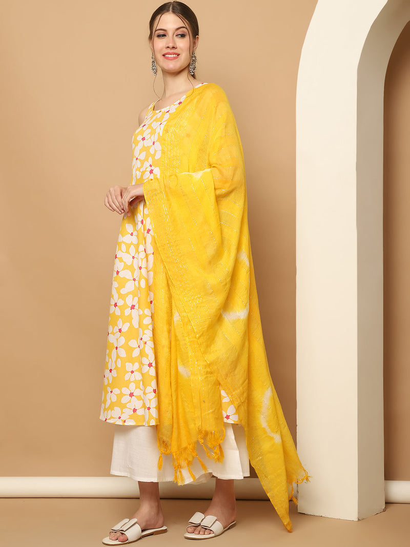 Printed yellow flowers flared kurta pallazos dupatta set ( JOKPL D64Y 1564 Yellow )