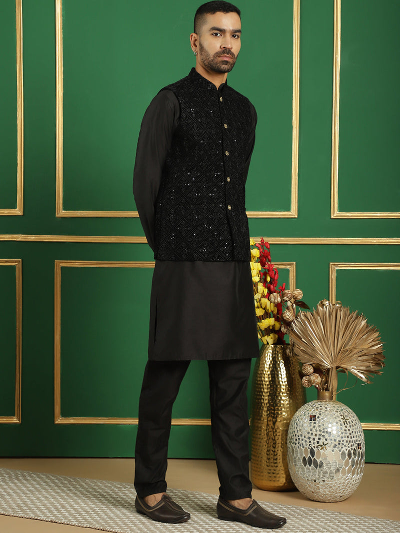 Men's Velvet Nehru Jacket With Solid Kurta Pyjama