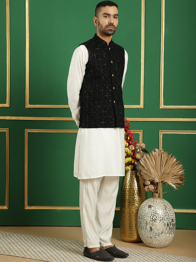 Men's Velvet Nehru Jacket With Solid Kurta Pyjama