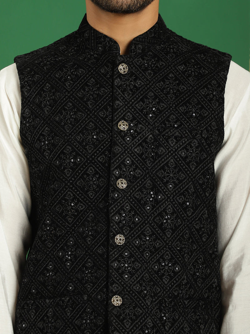 Men's Velvet Nehru Jacket With Solid Kurta Pyjama