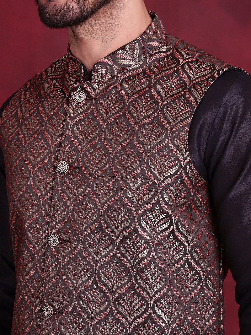 Woven Design Nehru Jacket With Kurta Pyjama Set ( JOKPWC 636B 4088 Maroon )