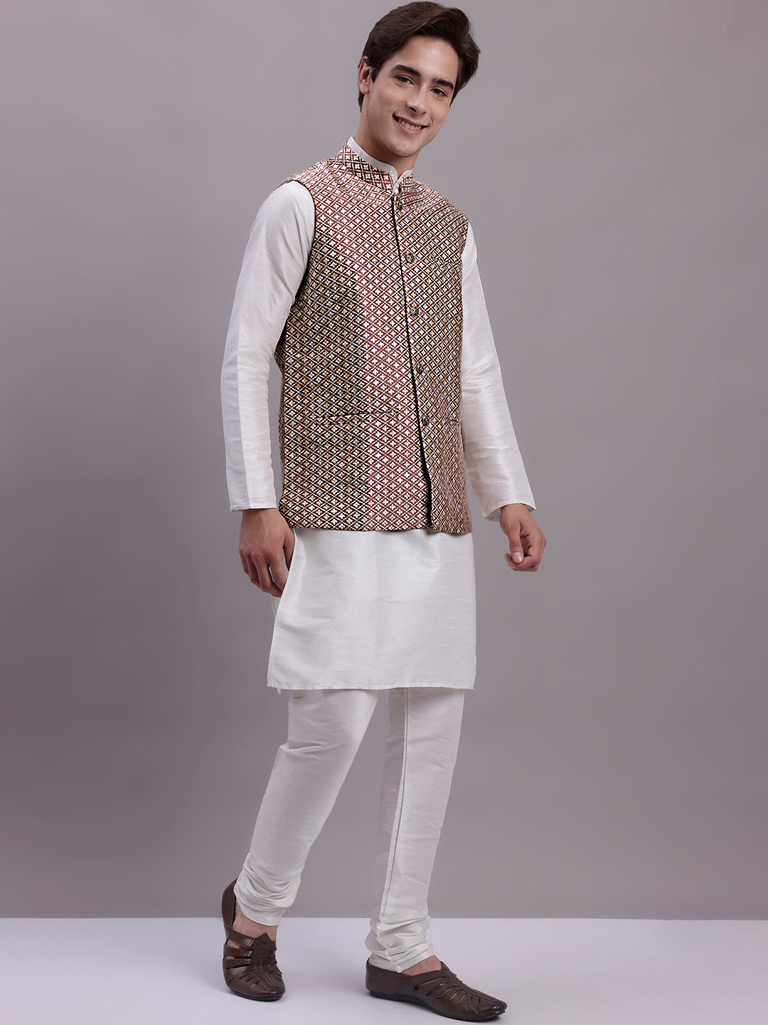 Men's Peach Woven Design Nehru Jacket With Solid Kurta Pyjama.