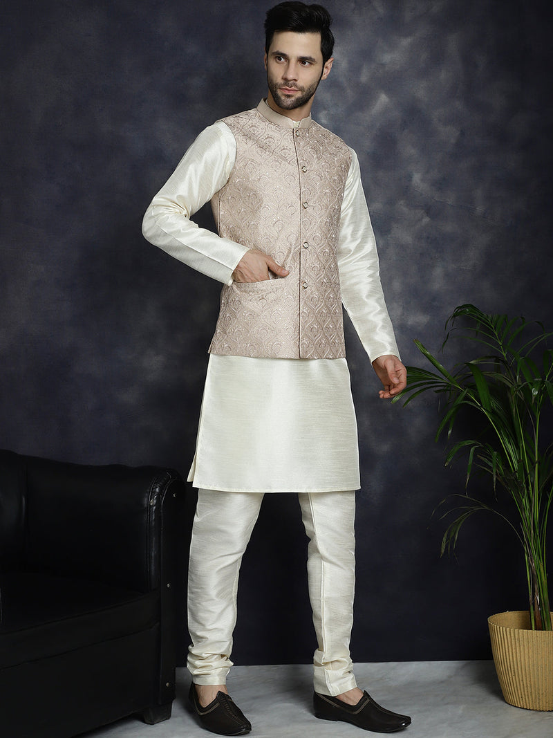 Men's Sequins and Embroidred Nehru Jacket With Solid Kurta Pyjama ( JOKPWC 636W 4096Peach )