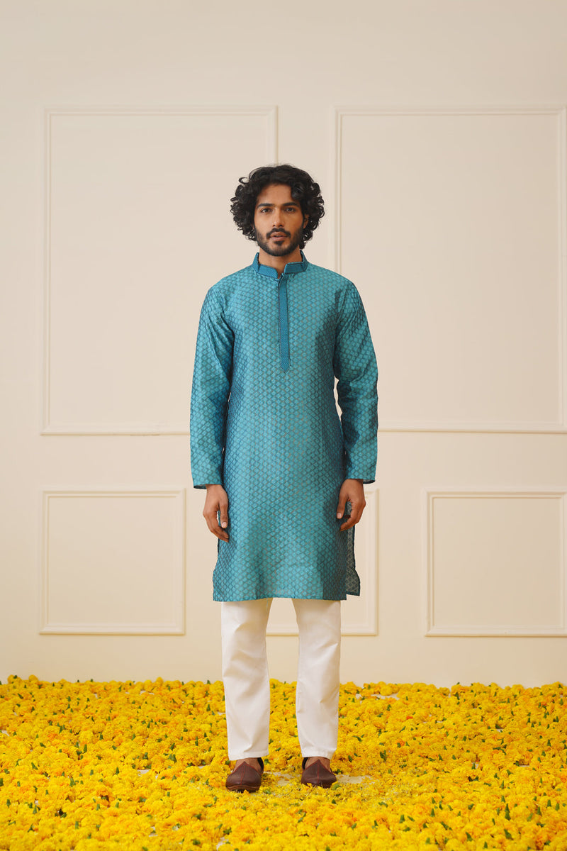 Men's Peacock Blue Collar Embroidered Kurta.