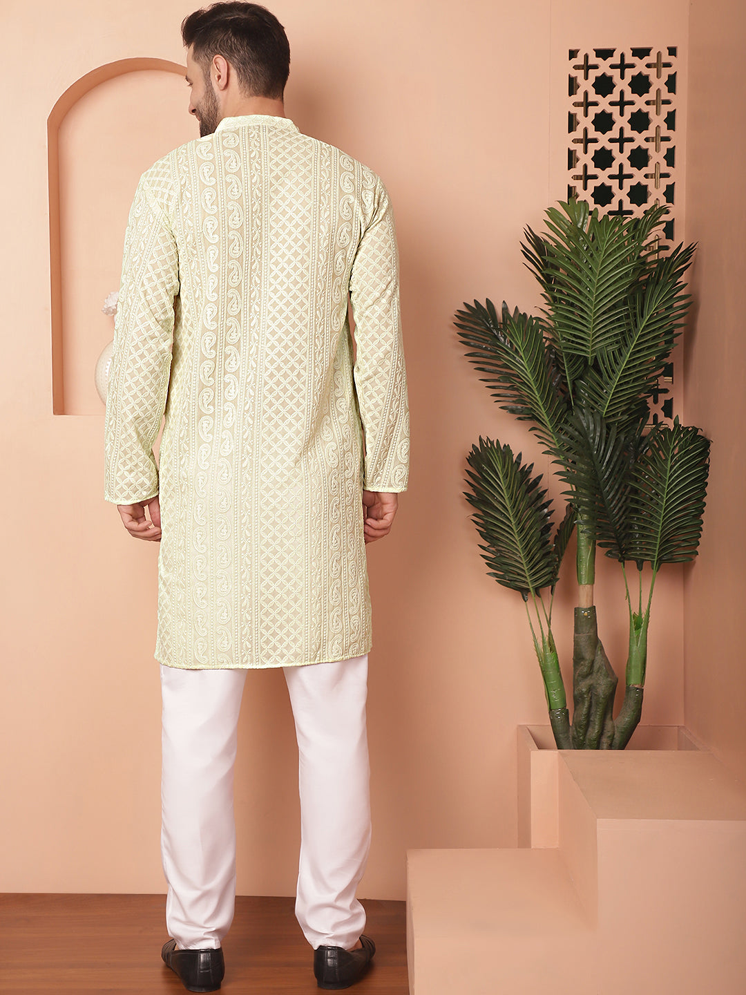 Men's Chikankari Embroidered Kurta Pyjama Set